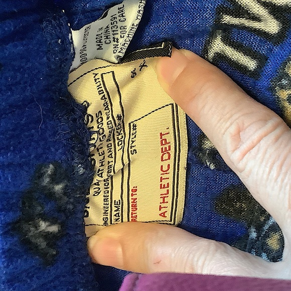 Men’s comfy Pj bottoms in pre owned condition. - Picture 3 of 3